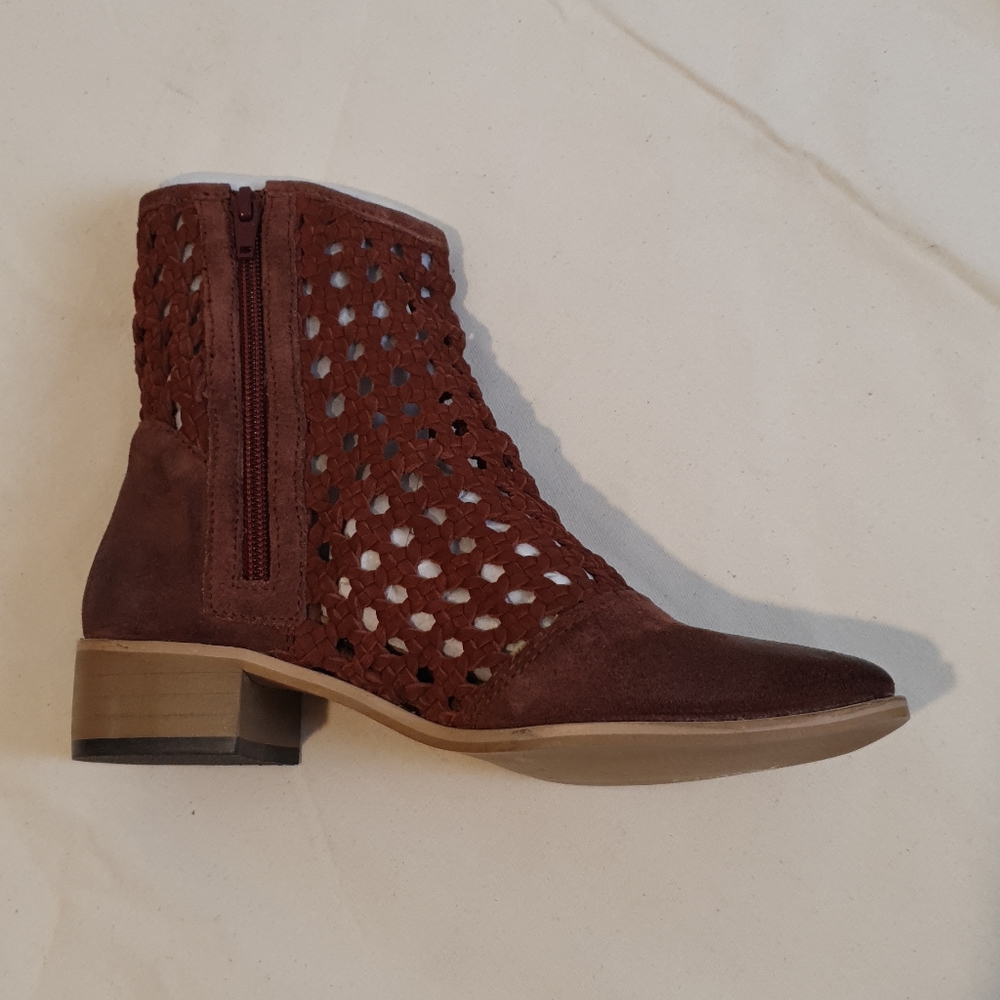 Rhea Pumkin Rebels Bootie - Picture 2 of 6